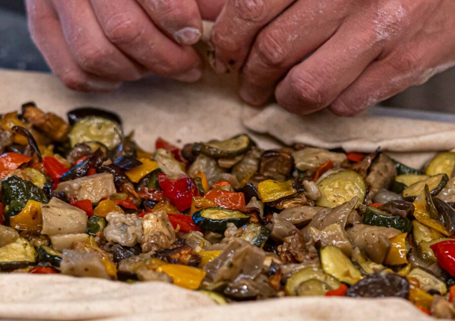 Torta salata caponata